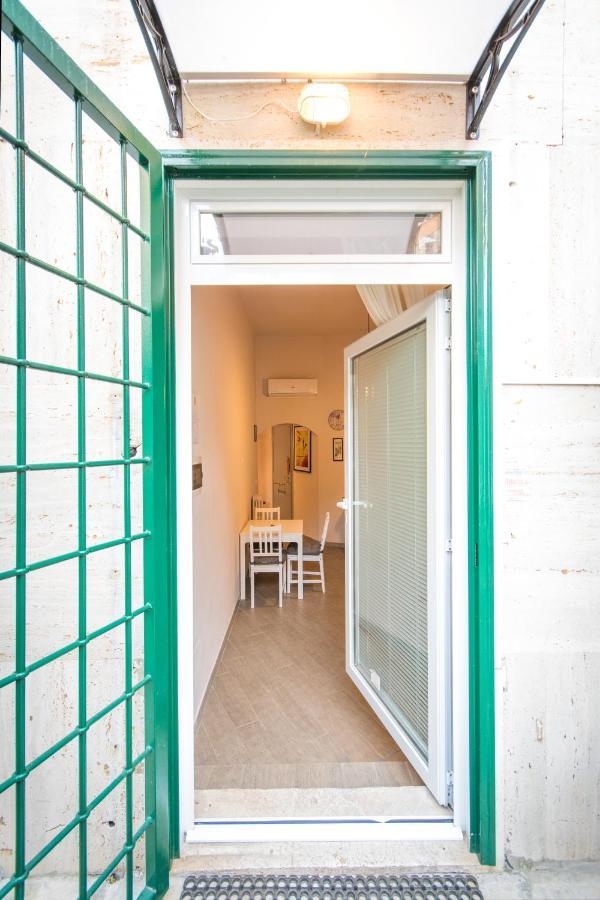 Vercelli Guest House Near San Giovanni Ρώμη Εξωτερικό φωτογραφία